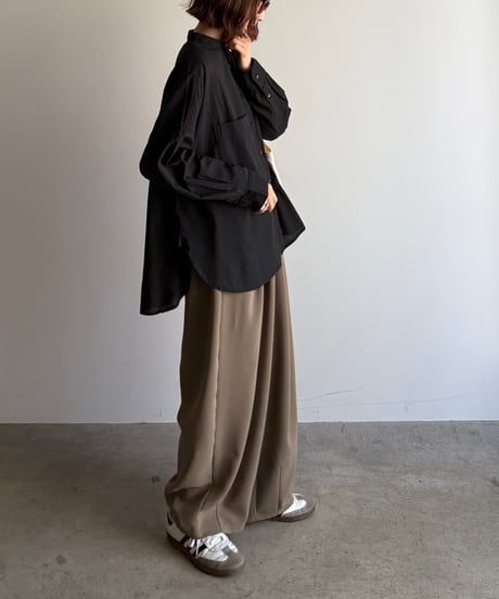 stand collar boyish shirt〈plain〉