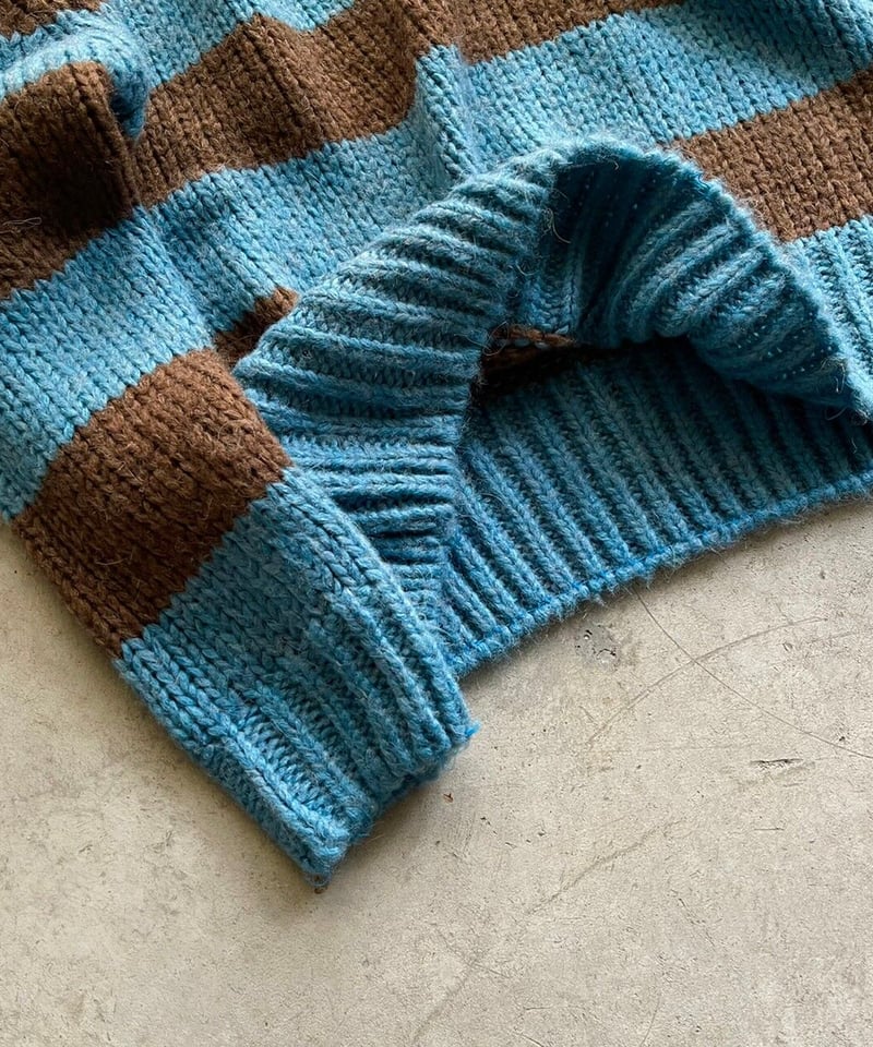 high gauge blue border knit | ARULLE