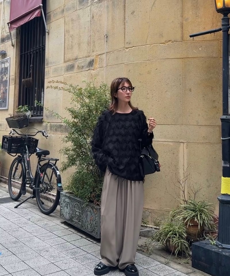 tuck curve pants | ARULLE