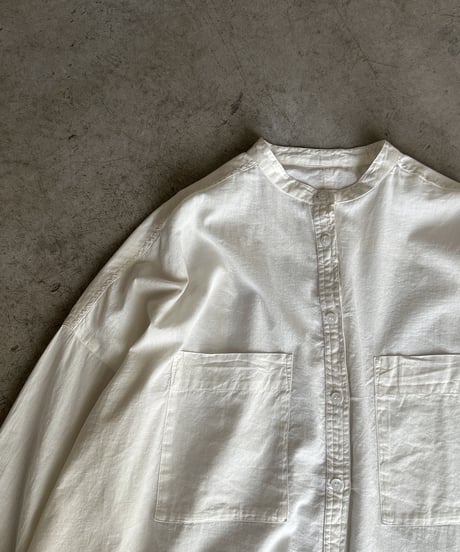 stand collar boyish shirt〈plain〉