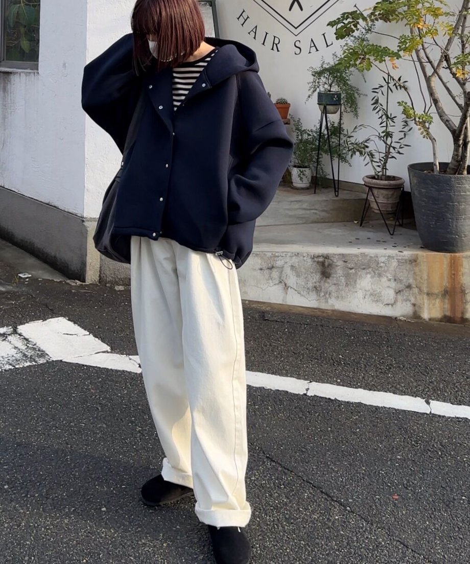 63d77880db33f60a39af341c