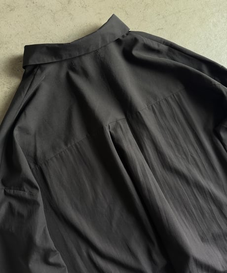 drawst hem skipper shirt
