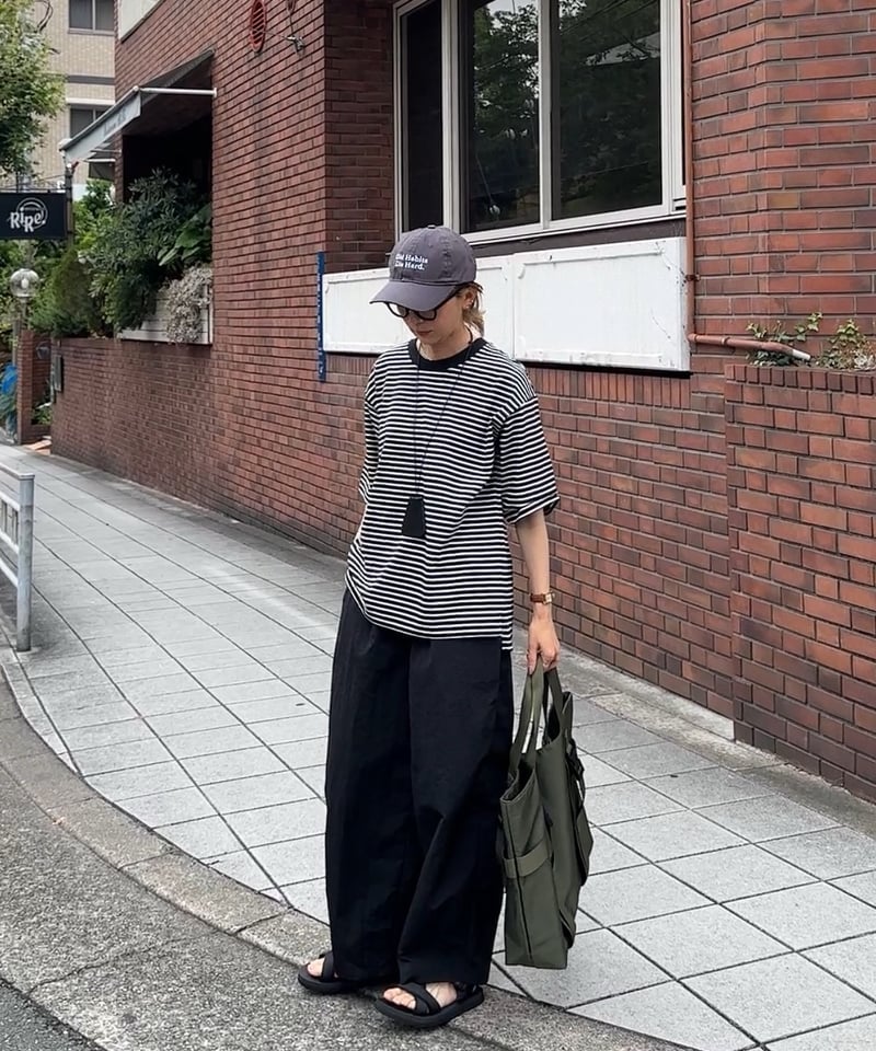 【2点セット】TR Loose Tapered Slacks【新品・1度着用】 CLEL】TR Loose Tapered Slacks / TR ルーズテーパード