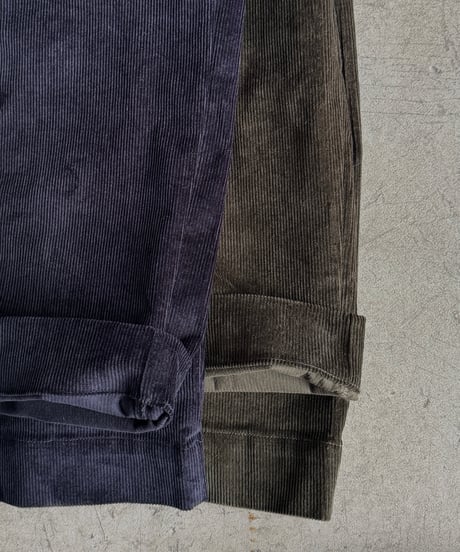 wide straight corduroy slacks