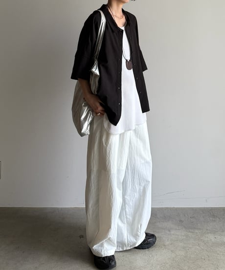 loose tapered wide pants