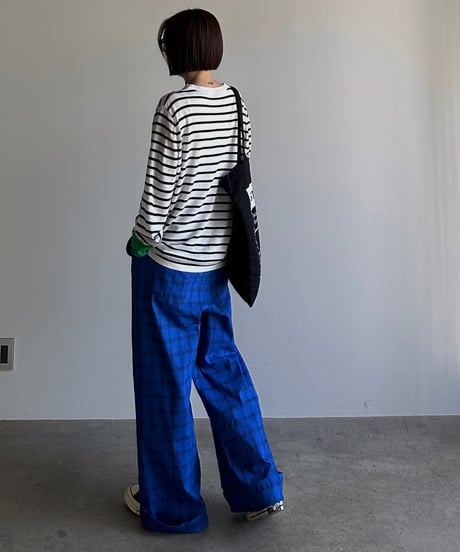 color cuff border cut sew