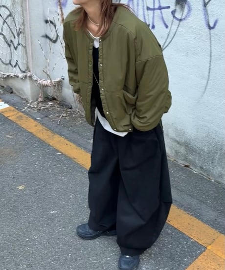 wide oval pants