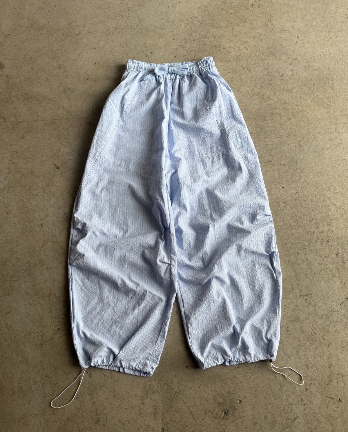 RUSSELUNOR ストライプスポーツパンツ blue stripe jogger pants | ARULLE