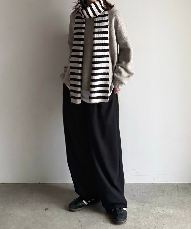 border long muffler | ARULLE