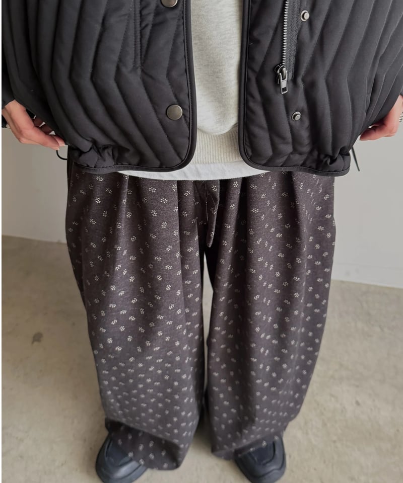 petit flower relax pants | ARULLE