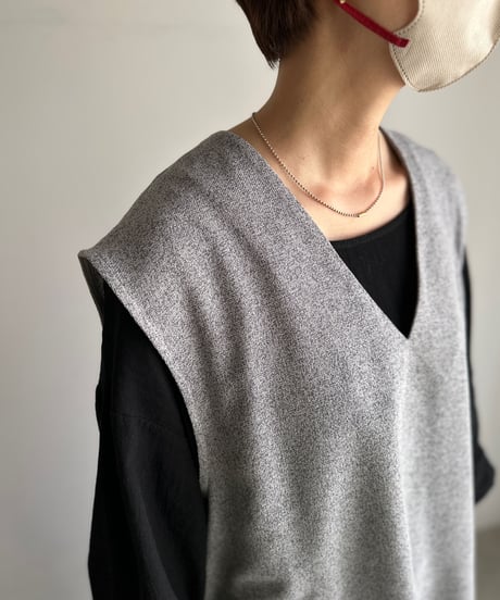 layered linen-like vest