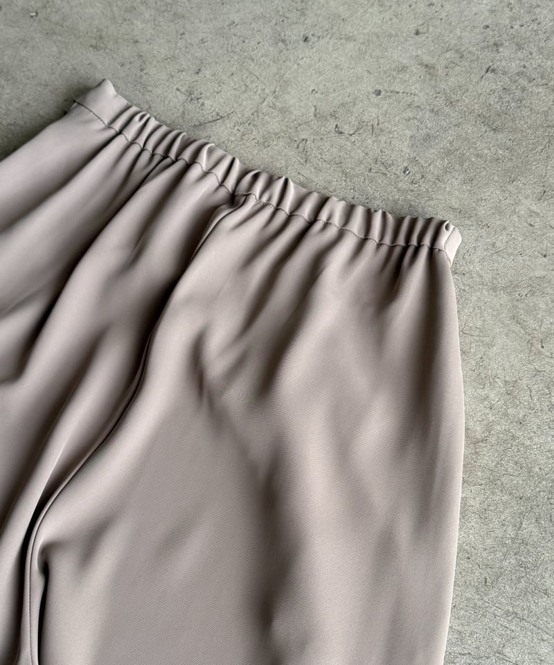パンツ RADIANT curve tuck pants tuck curve pants | ARULLE