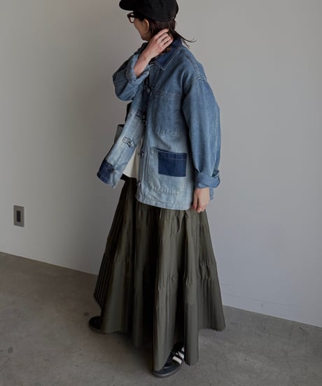 tuck pleats flare skirt