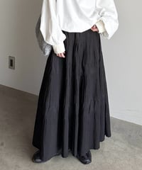 tuck pleats flare skirt