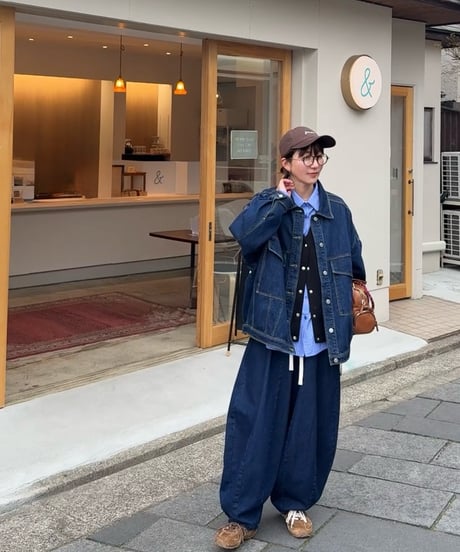 blue pattern shirt