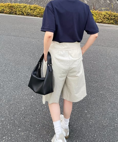 one handle shoulder bag