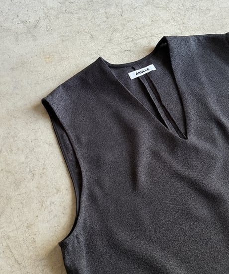 layered linen-like vest