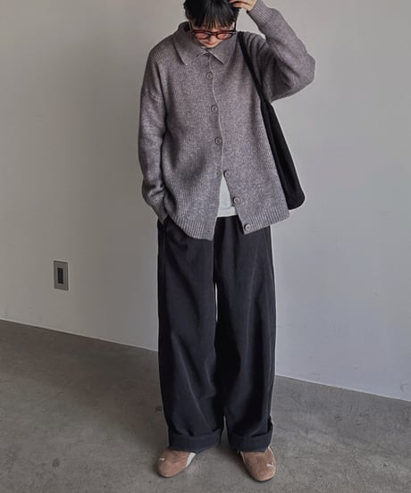 oval relax corduroy pants