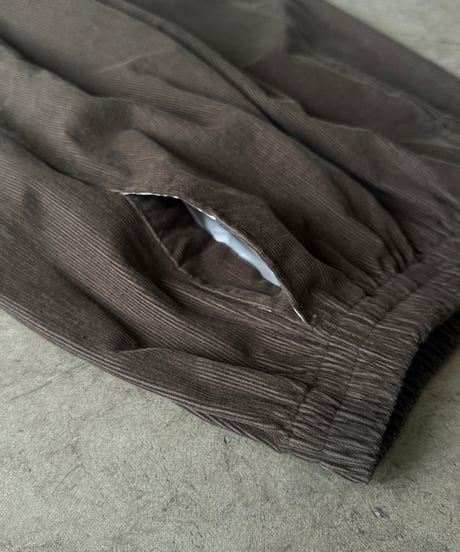 oval relax corduroy pants