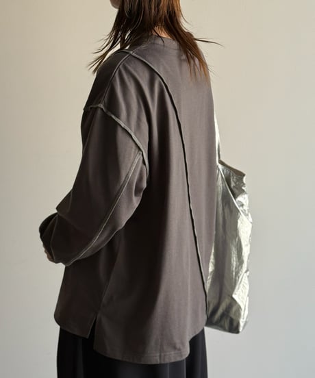 lock stitch long t-shirt