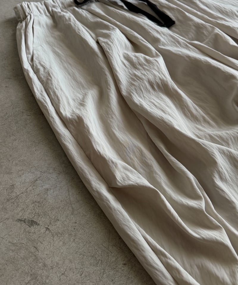 color drawstring easy pants【一部予約】 | ARULLE