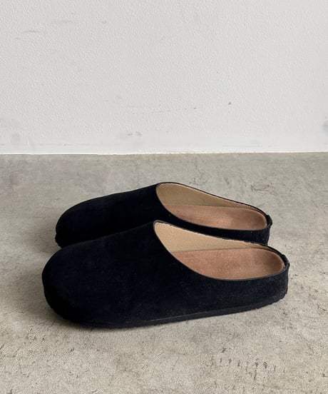 suede simple slip-on