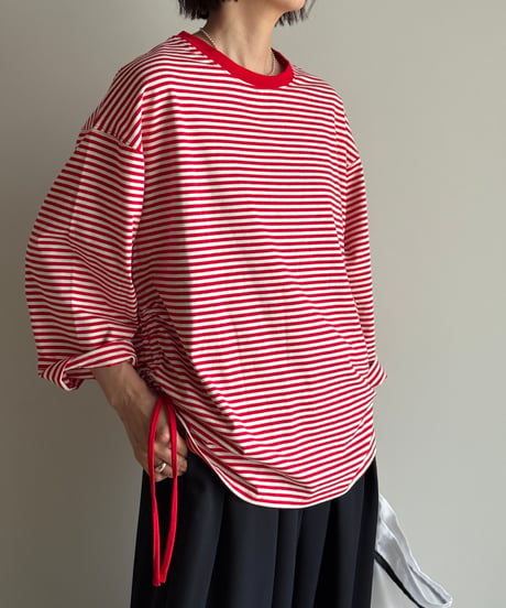 side drost  border t-shirt