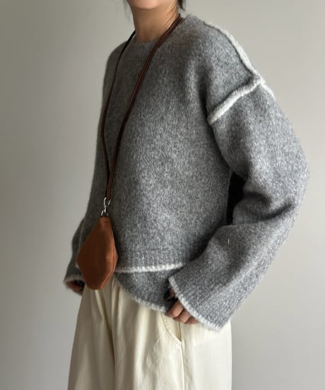 focal seam design knit
