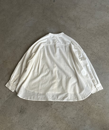 stand collar boyish shirt〈plain〉