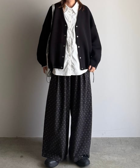 petit flower relax pants