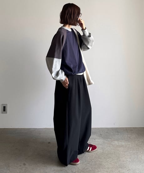 tuck wide slacks