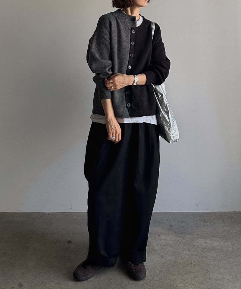 three tuck cotton slacks | ARULLE