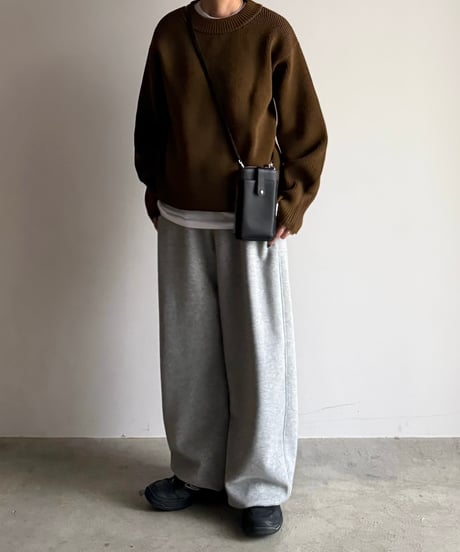 diver crew neck knit