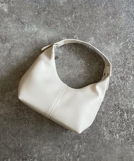 one handle shoulder bag