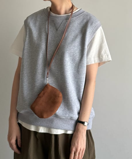 crew neck sweat vest