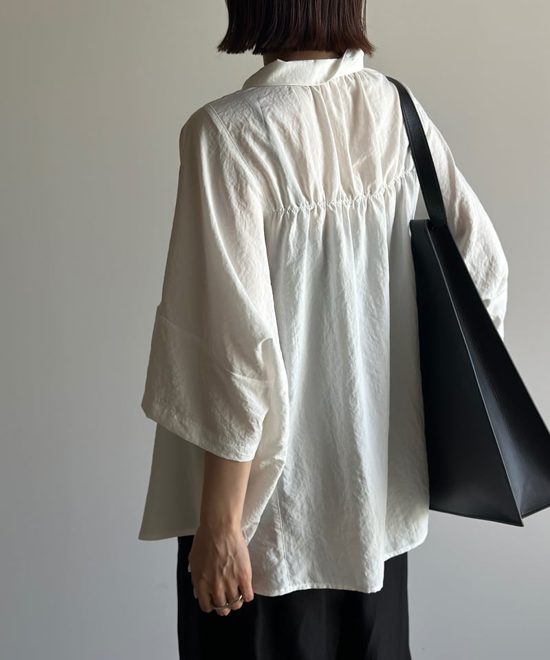 back gather sheer shirt | ARULLE