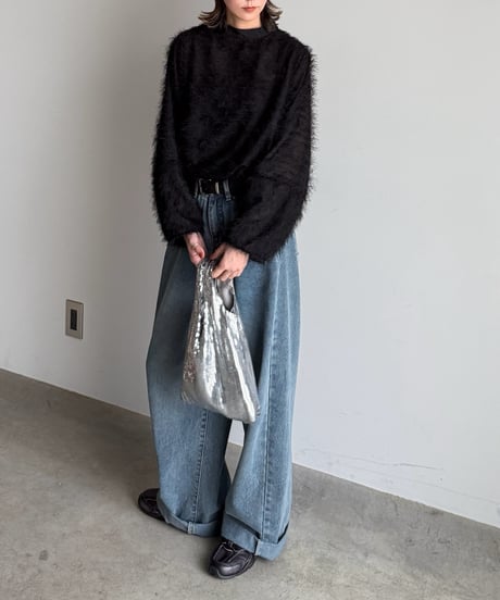 feather top pullover