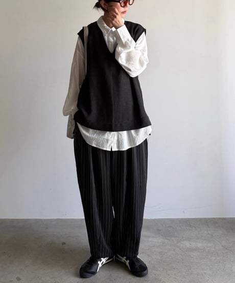 layered linen-like vest