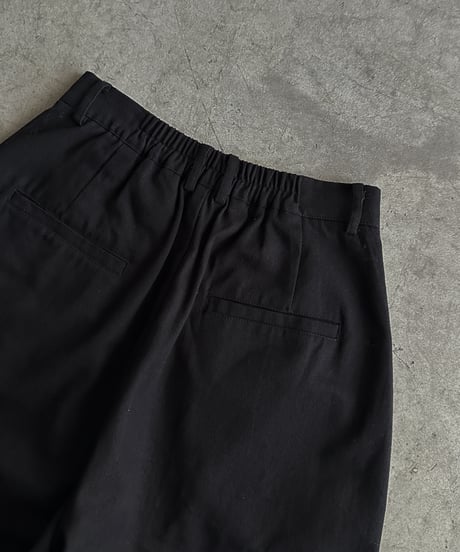 three tuck cotton slacks