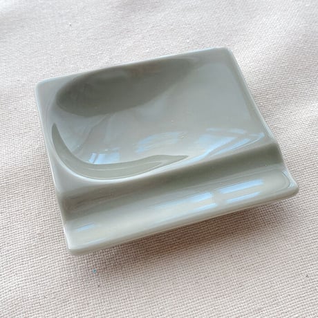 【波佐見焼】aiyu（アイユー）重宝皿　ベージュ　箸置き＆醤油・薬味皿 【メール便アイテム】