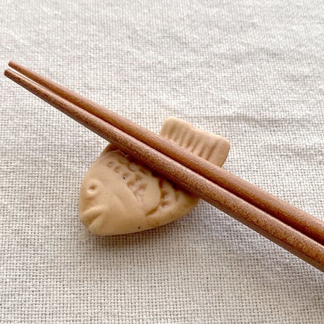 【波佐見焼】西海陶器　鯛焼き 箸置き　 はしおき カトラリーレスト【メール便アイテム】