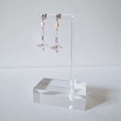 Flow accessories  天然石＆パール＆シルバーバタフライピアス/イヤリング【メール便アイテム】