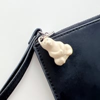 【公式サイト限定】PLASTEP フィンランド　白くまキーホルダー（しろくまキーホルダー）Flowオリジナルポーチ入り