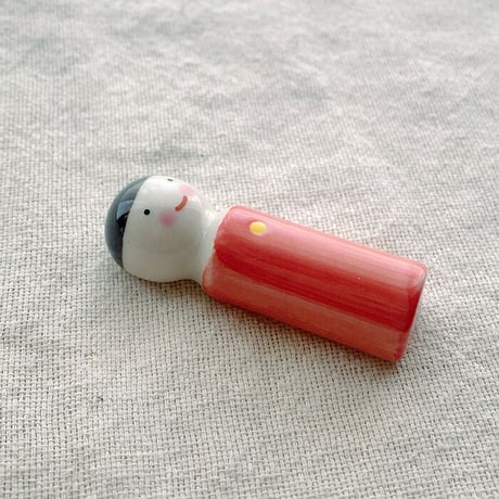 【波佐見焼】西海陶器　DOLL レスト　【メール便アイテム】  箸置き　カトラリーレスト