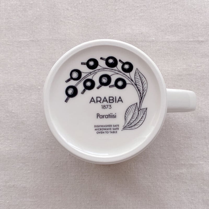ARABIA - 新品パラティッシ　ブラック　マグカップ よろずやマルシェ本店 | ARABIA アラビア Paratiisi