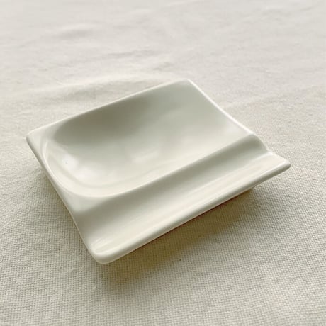 【波佐見焼】aiyu（アイユー）重宝皿　マットホワイト　箸置き＆醤油・薬味皿【メール便アイテム】