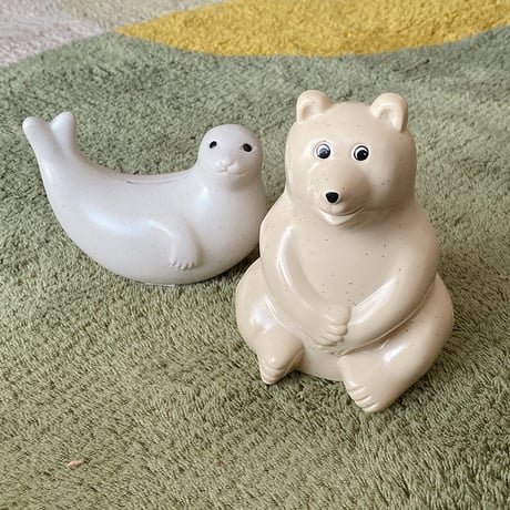 PLASTEP　アザラシ貯金箱