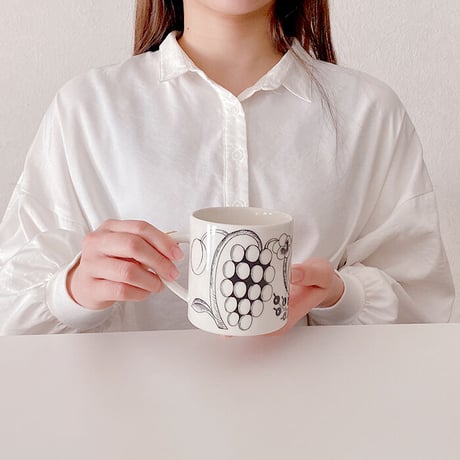 ARABIA/アラビア  パラティッシ　マグカップ350ml  　ブラック