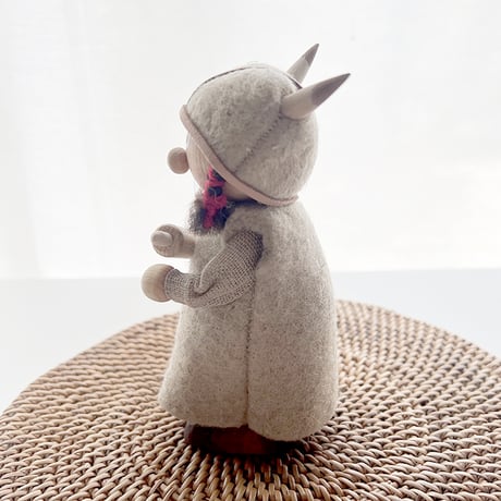 Skandinavisk Hemslojd　北欧フィギュア　バイキングママ