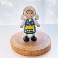 Skandinavisk Hemslojd　北欧フィギュア　スウェーデンガール